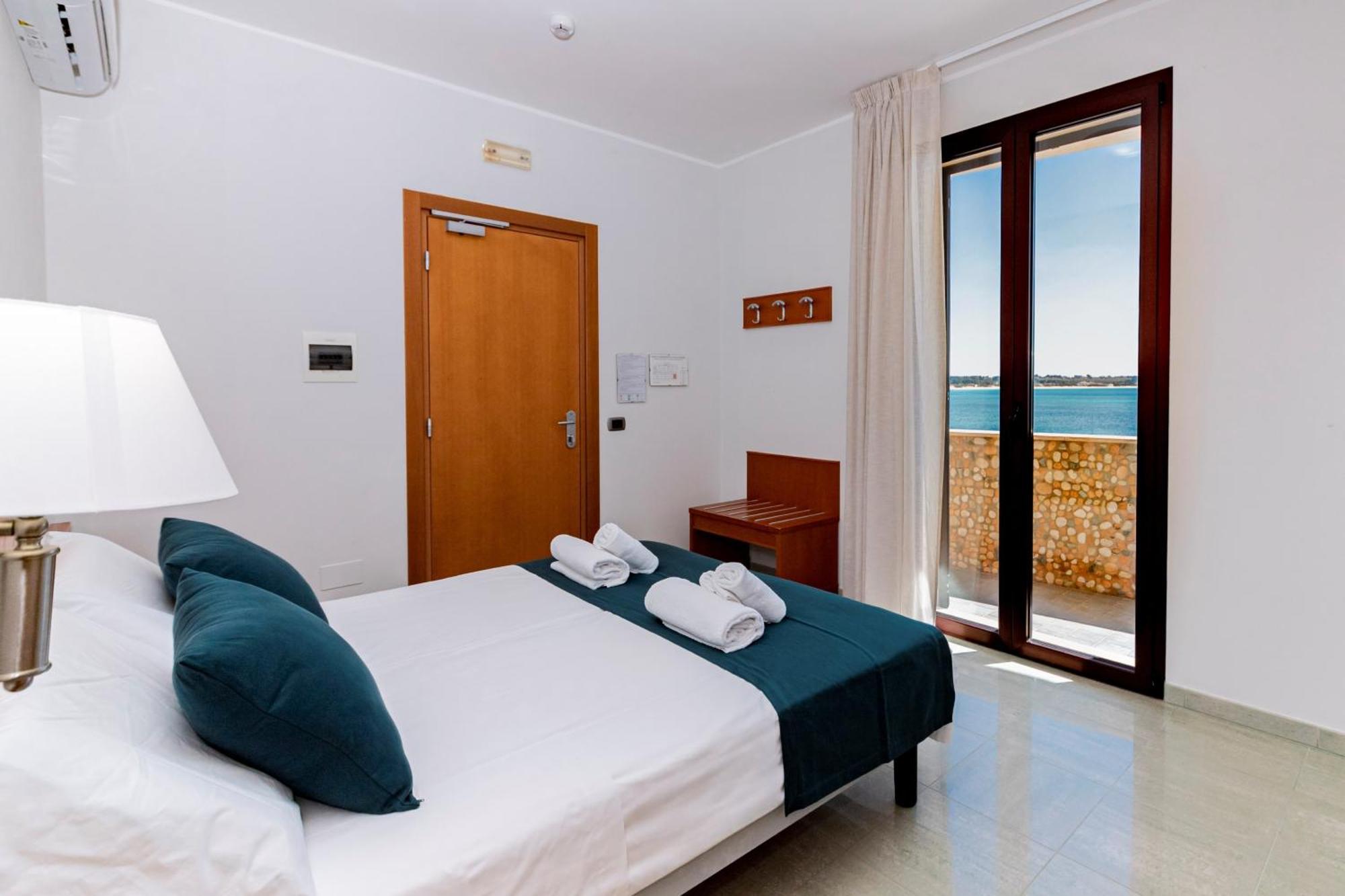 Hotel Alba トッレ・ラピッロ エクステリア 写真