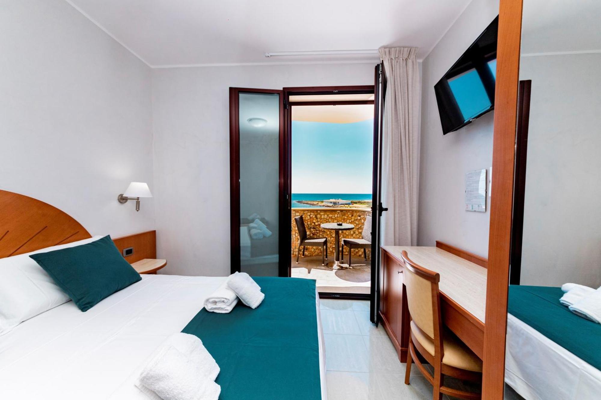 Hotel Alba トッレ・ラピッロ エクステリア 写真