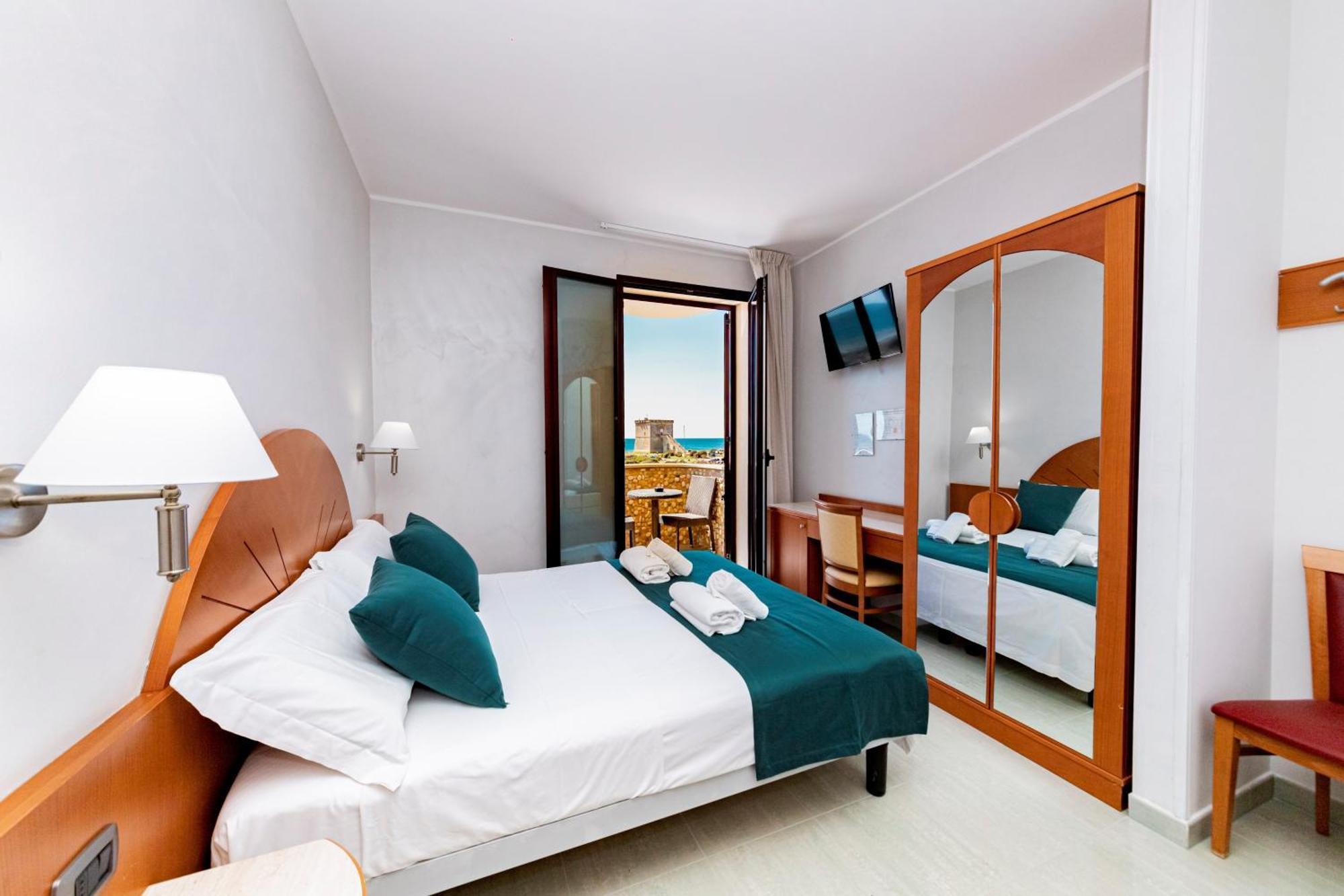 Hotel Alba トッレ・ラピッロ エクステリア 写真