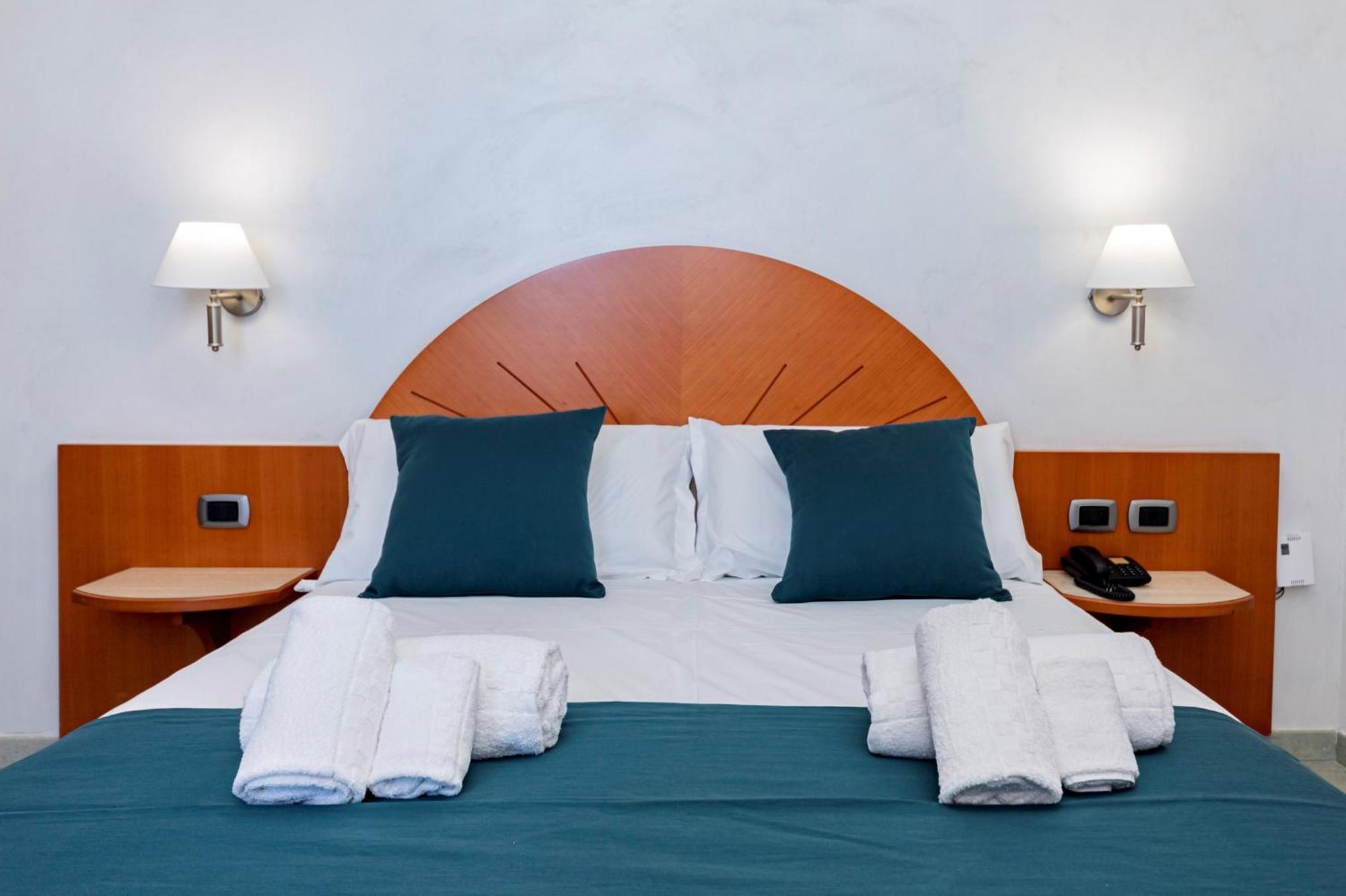 Hotel Alba トッレ・ラピッロ エクステリア 写真